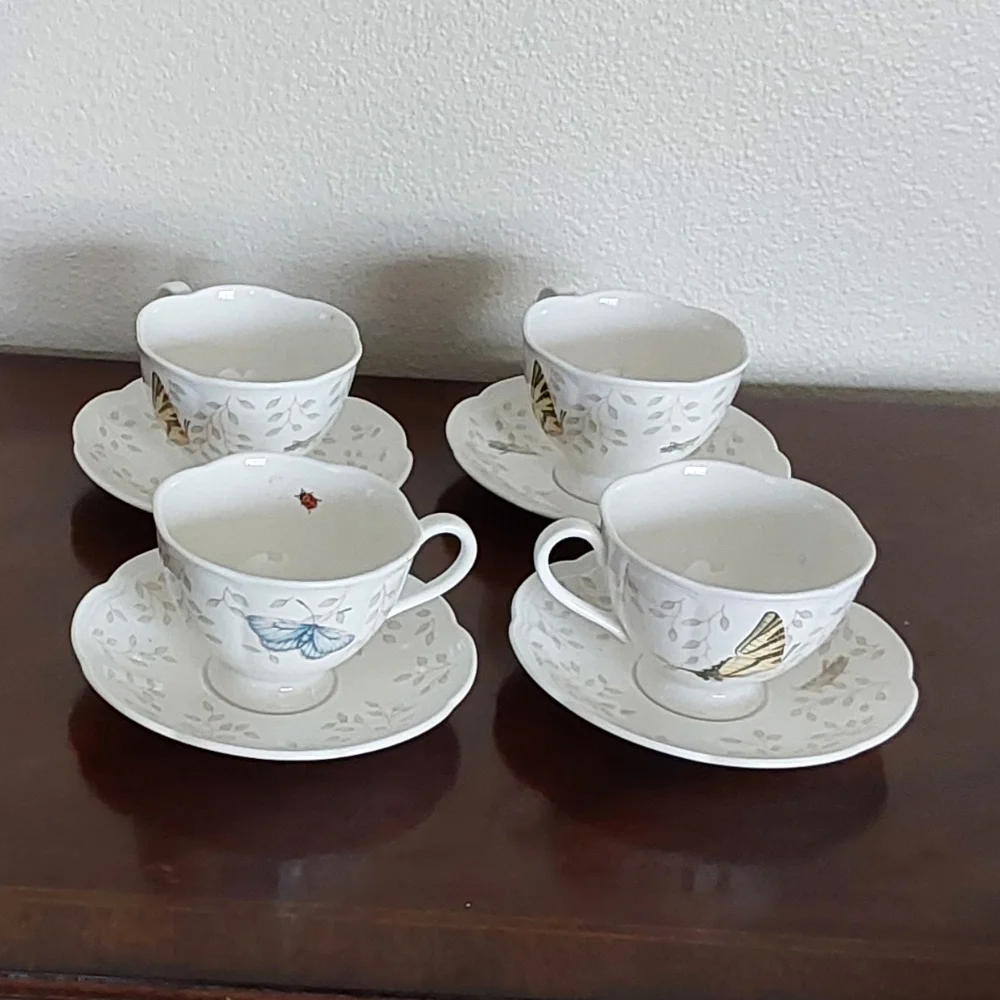 Lenox‎ Floral Butterfly Meadow Teacup and Saucer Set Of 4